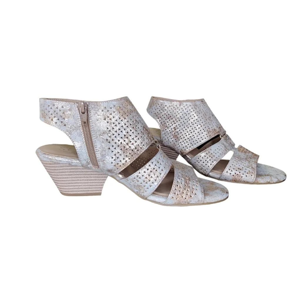 Soul Naturalizer Dez Gold Metallic Heeled Sandals Size US Size 9.5